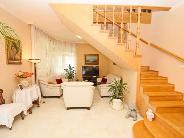 Eladó ház Debrecen, Akadémiakert 160 nm