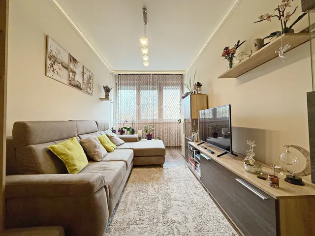 Eladó lakás Debrecen, Vargakert 61 nm