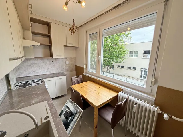 Eladó lakás Debrecen, Vénkert 55 nm