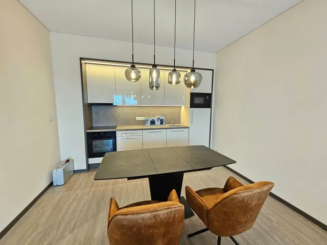 Kiadó lakás Debrecen, Nagyerdő 56 nm