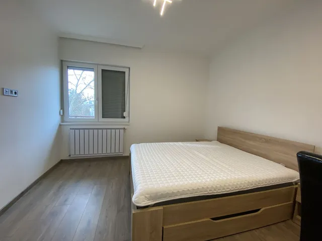 Eladó lakás Debrecen, Sestakert 76 nm