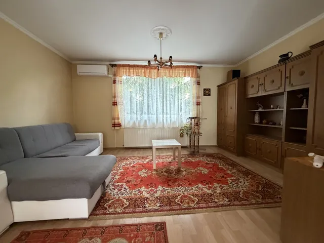 Kiadó lakás Debrecen, Széchenyikert 54 nm