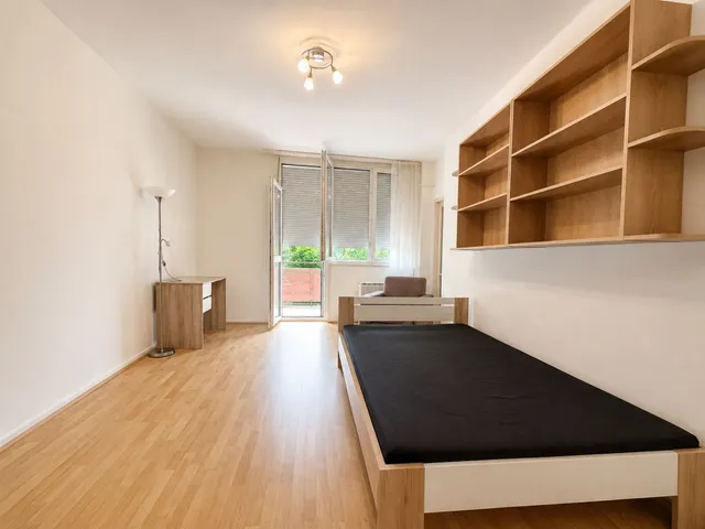 Kiadó lakás Debrecen, Nagyerdőalja 54 nm