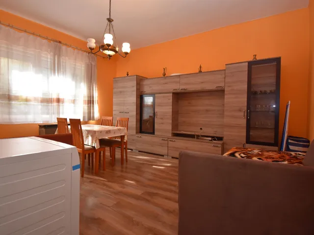 Kiadó lakás Debrecen, Sestakert 37 nm