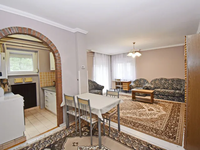 Kiadó lakás Debrecen, Nagyerdő 60 nm