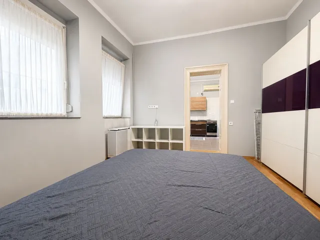 Kiadó ház Debrecen, Belváros 45 nm