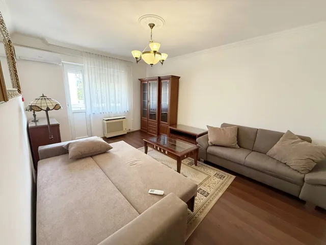 Kiadó lakás Debrecen, Libakert 61 nm