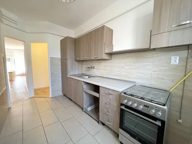 Kiadó ház Debrecen, Csigekert 110 nm