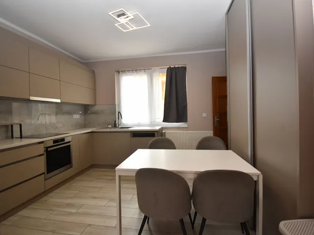 Kiadó lakás Debrecen, Sestakert 90 nm