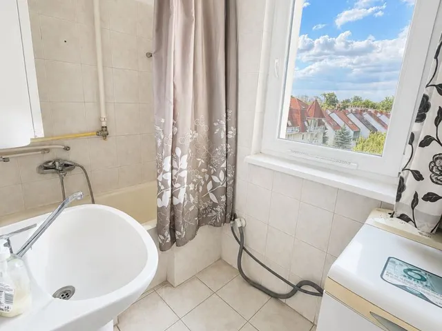 Kiadó lakás Debrecen, Nagyerdő 54 nm