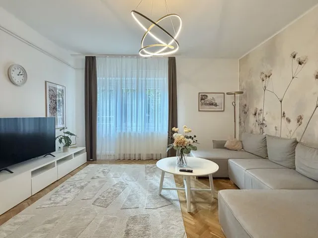 Kiadó lakás Debrecen, Nagyerdő 84 nm