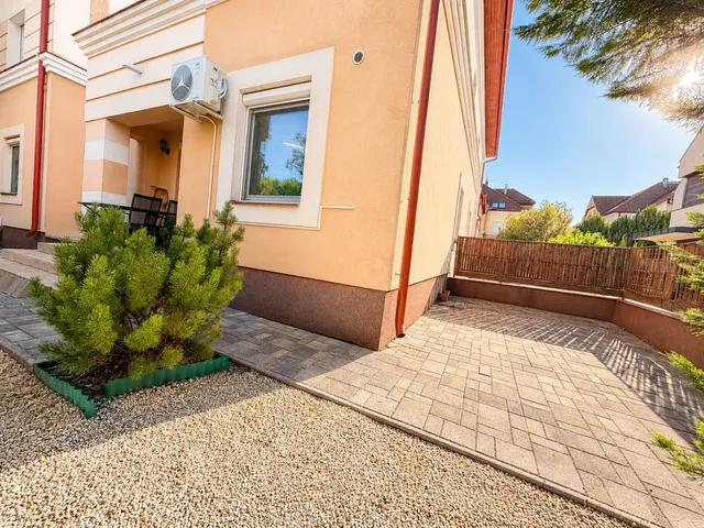 Kiadó lakás Debrecen, Nyulas 54 nm