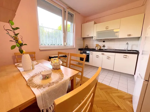 Kiadó lakás Debrecen, Libakert 42 nm