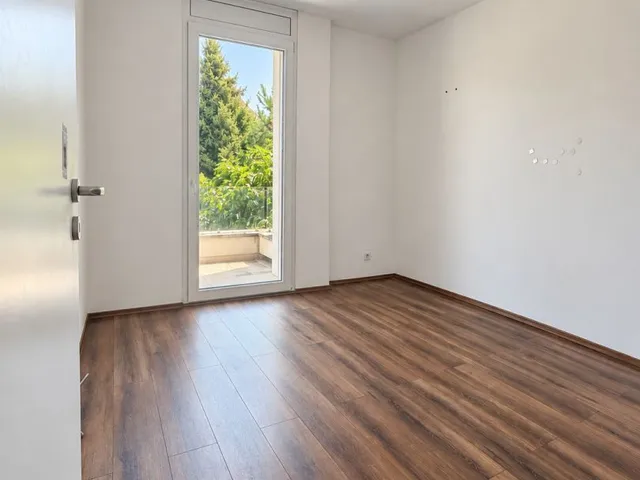 Kiadó ház Debrecen, Óváros 110 nm