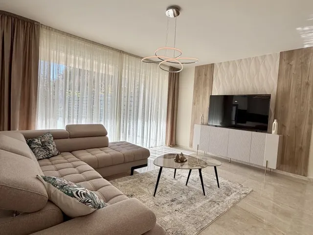 Kiadó lakás Debrecen 92 nm