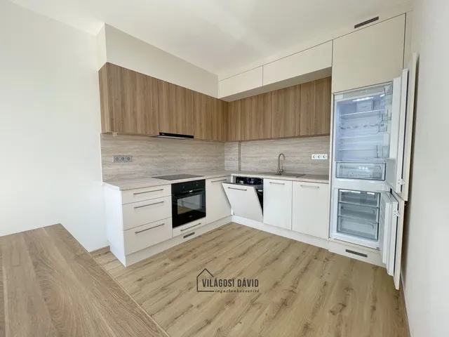 Eladó lakás Debrecen, Belváros 74 nm