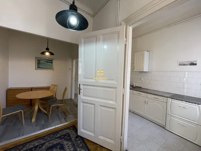 Eladó lakás Budapest VIII. kerület, Palotanegyed 113 nm