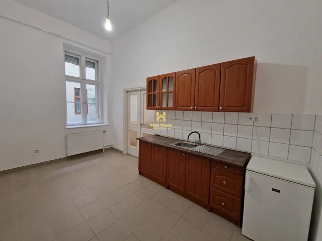 Eladó lakás Budapest IX. kerület, Belső Ferencváros, Tűzoltó utca 43 nm