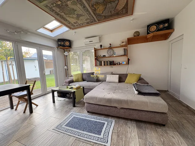 Eladó ház Budapest XXI. kerület, Királyerdő, Szentmiklósi út 245 nm