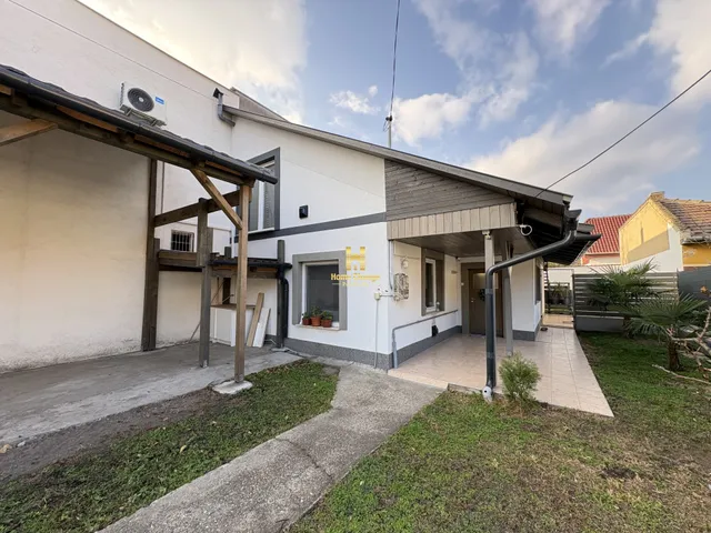 Eladó ház Budapest XX. kerület, Pacsirtatelep 126 nm