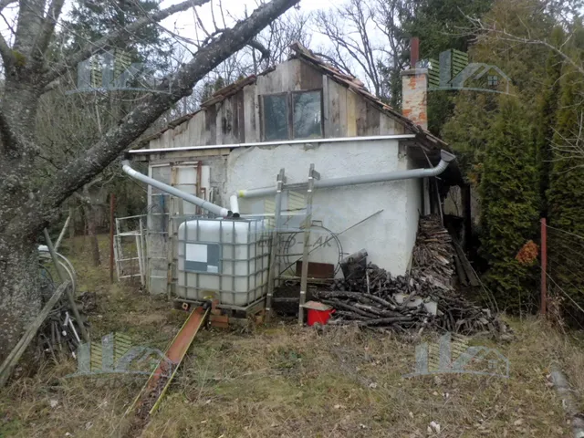 Eladó telek Szombathely, Parkerdő lakókert 574 nm