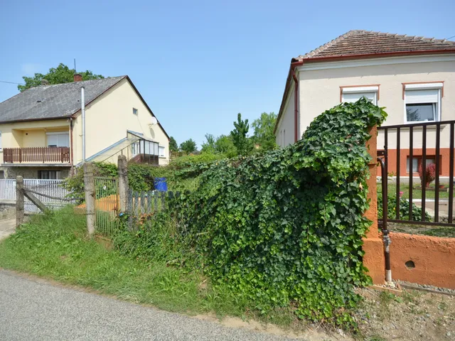 Eladó telek Torony, Ojtózi utca 862 nm