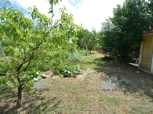 Eladó telek Szombathely, Parkerdő lakókert 570 nm