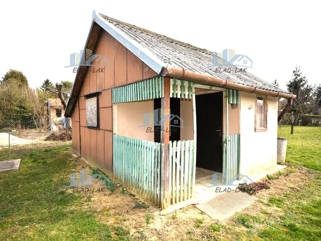 Eladó telek Szombathely, Parkerdő lakókert 552 nm