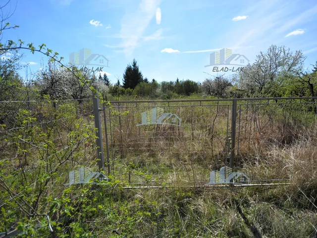 Eladó telek Szombathely, Parkerdő lakókert 710 nm