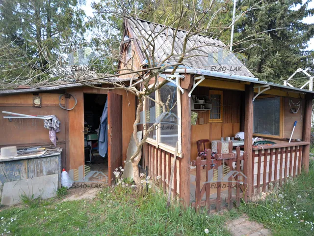 Eladó telek Szombathely, Parkerdő lakókert 985 nm