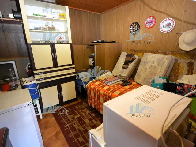 Eladó telek Szombathely, Parkerdő lakókert 985 nm