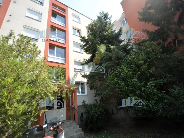 Eladó lakás Szombathely, Derkovits-lakótelep 59 nm