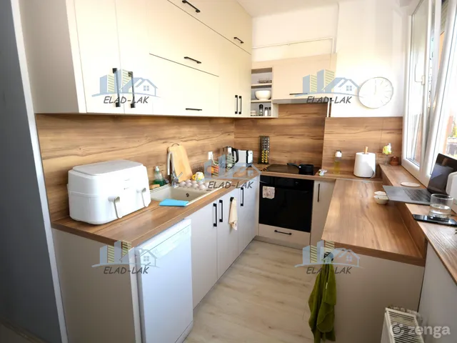 Eladó lakás Szombathely, Derkovits-lakótelep 64 nm