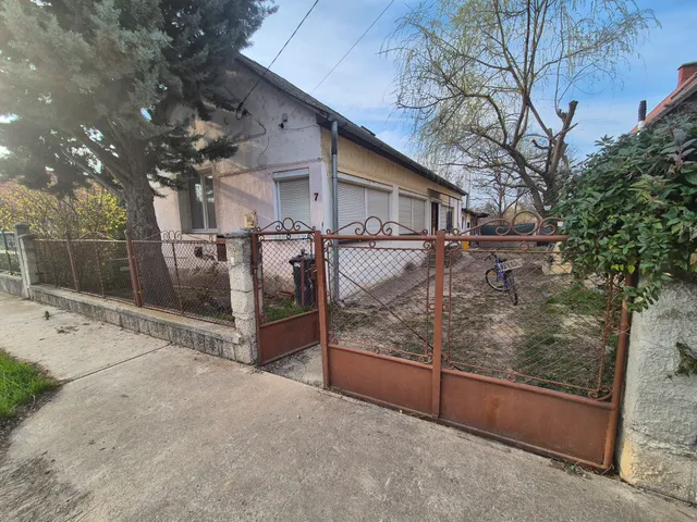 Eladó ház Nádasdladány 70 nm