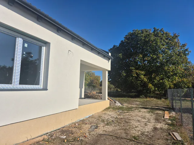 Eladó ház Székesfehérvár, Feketehegy 90 nm