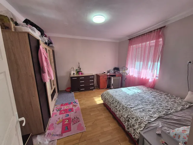 Eladó ház Szabadbattyán, Petőfi utca 83 nm