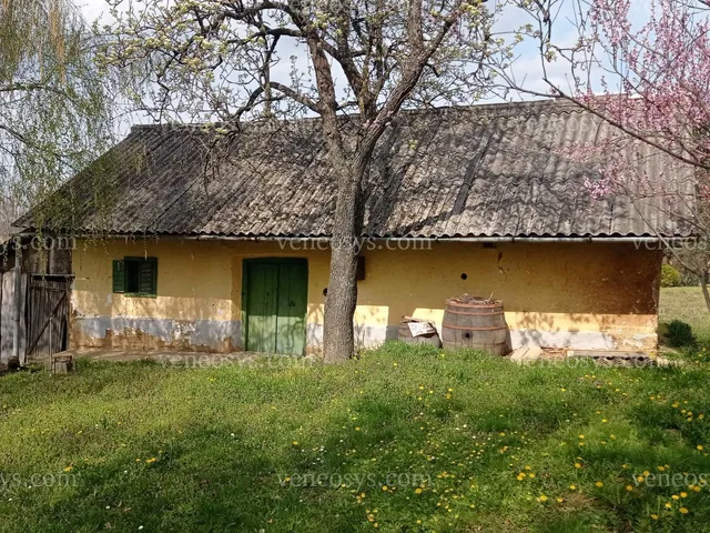 Eladó üdülő és hétvégi ház Galambok 40 nm