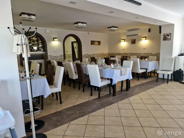 Eladó kereskedelmi és ipari ingatlan Abony 340 nm