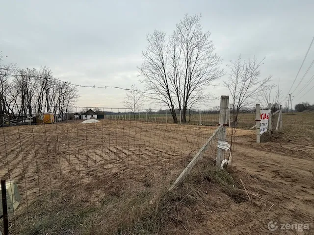 Kiadó telek Monor 2400 nm