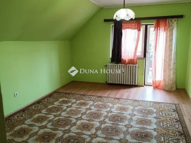 Eladó ház Budapest XV. kerület 187 nm