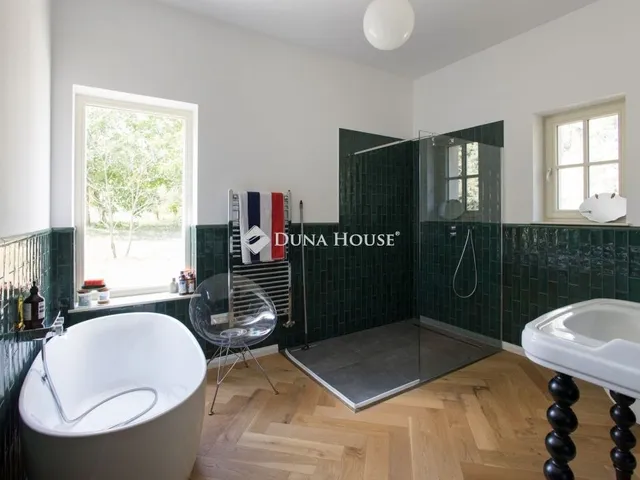 Eladó ház Badacsonytomaj 230 nm