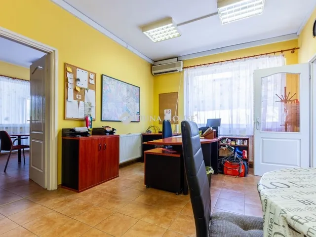 Eladó kereskedelmi és ipari ingatlan Budapest XIV. kerület, Alsórákos 436 nm