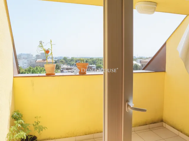 Eladó lakás Budapest XIV. kerület, Törökőr 63 nm