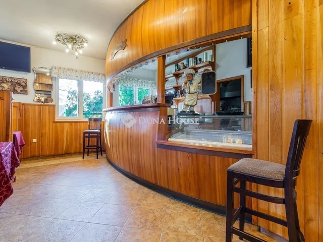 Eladó kereskedelmi és ipari ingatlan Pilisszentkereszt 188 nm