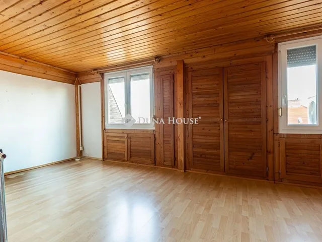 Eladó lakás Budapest XIV. kerület, Herminamező 130 nm