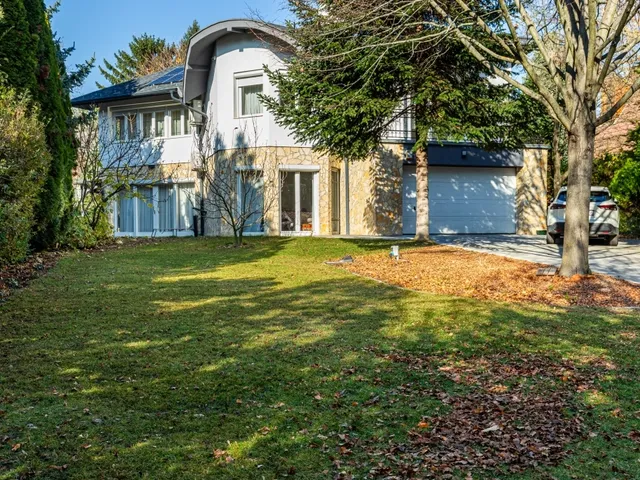 Eladó ház Budapest II. kerület, Budaliget 443 nm