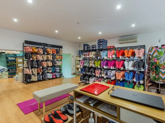 Eladó kereskedelmi és ipari ingatlan Budapest V. kerület, Lipótváros 77 nm