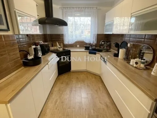 Eladó ház Budapest XV. kerület, Rákospalota 125 nm