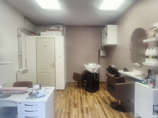 Eladó kereskedelmi és ipari ingatlan Budapest XIV. kerület, Alsórákos 17 nm