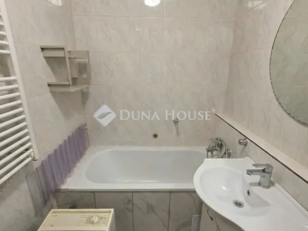 Eladó lakás Budapest XV. kerület, Újpalota 69 nm